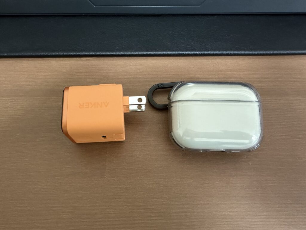 Anker nano chargerの上からの画像