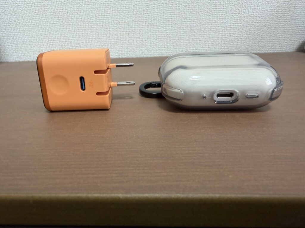 Anker nano chargerの厚みの画像