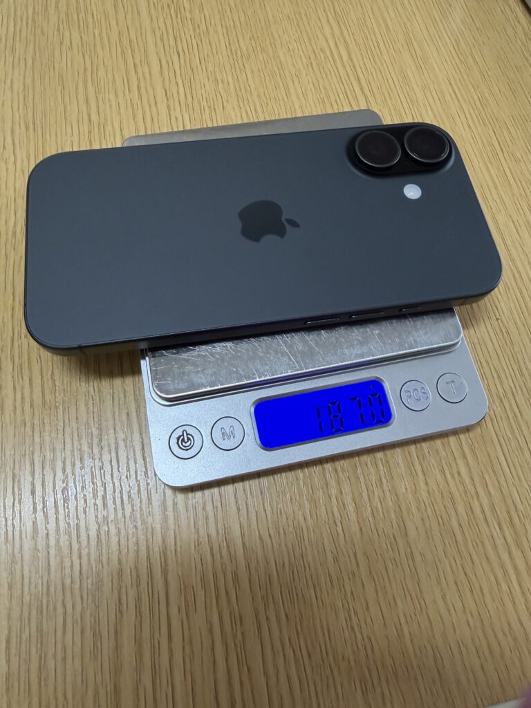 iPhone 17の本体のみの画像