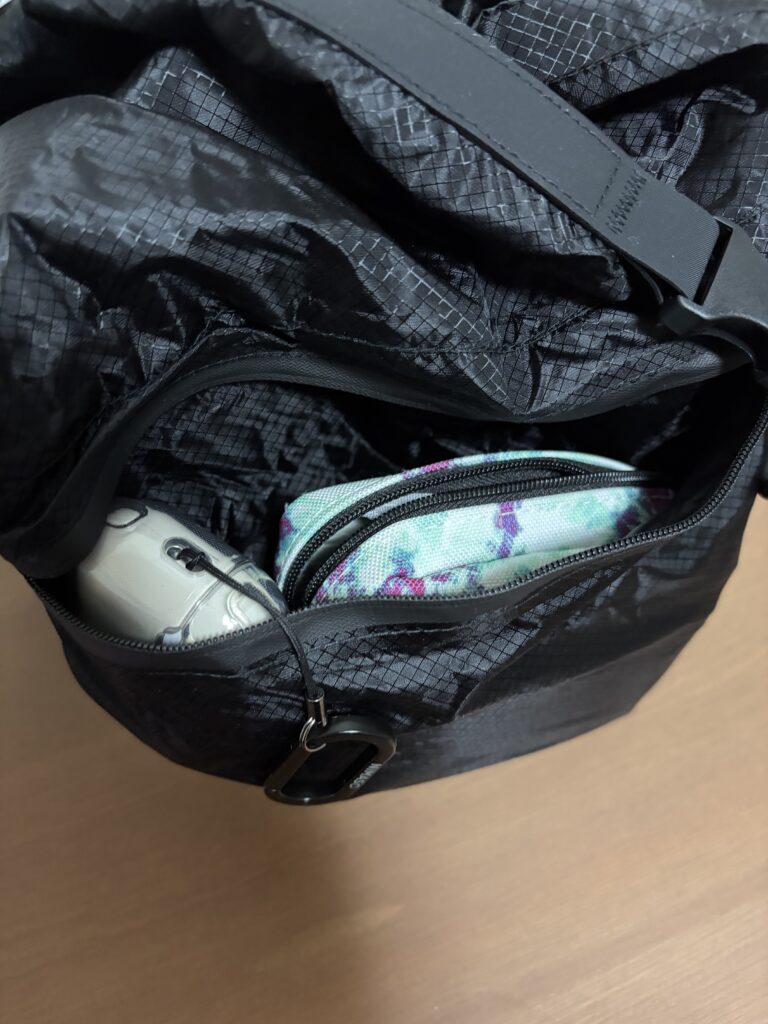 nahe ドライバッグ　全面のポケット