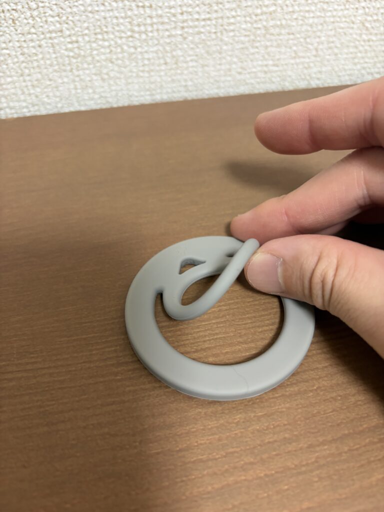 spigen バンカーリングの持ちての写真