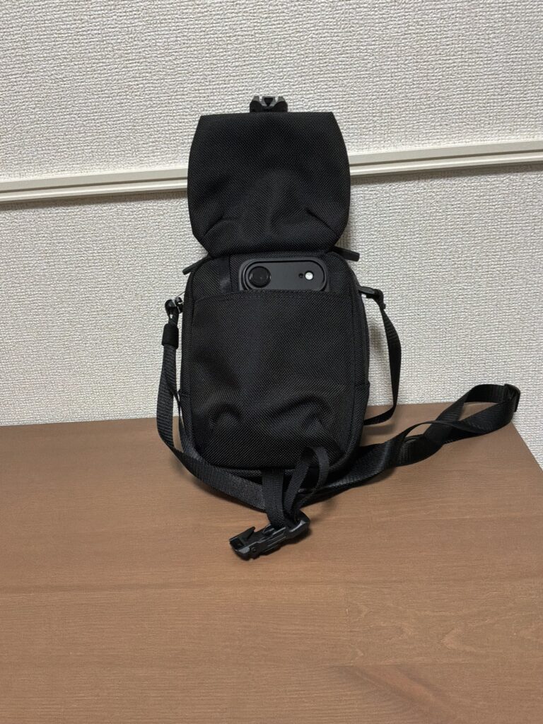 Street Sling 物を入れた様子３