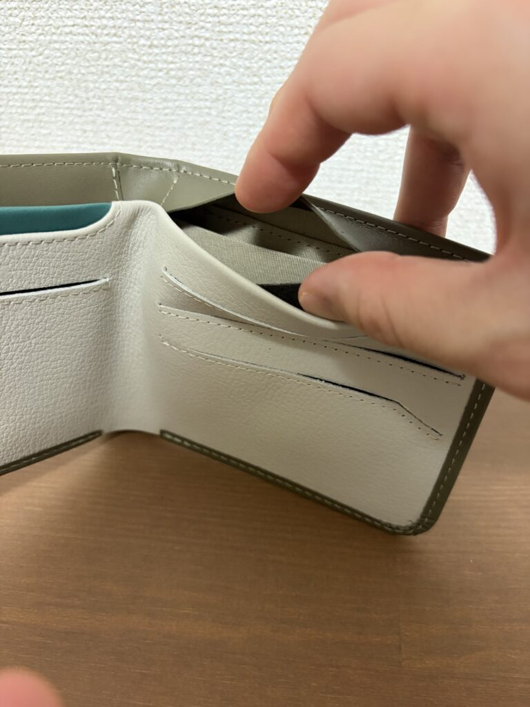 Hide & Seekの裏の収納２