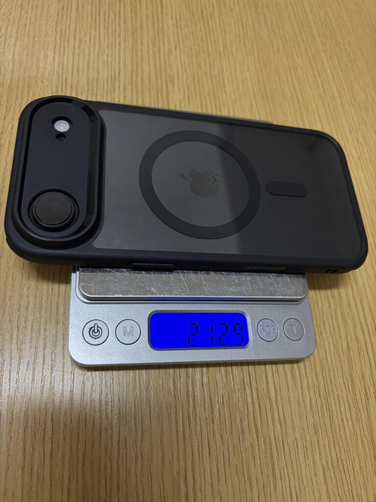 iPhone Airのケース付きの重量