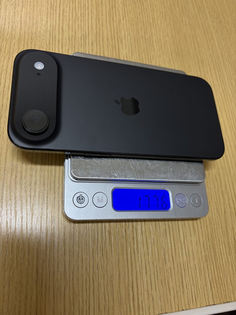 iPhone Air ガラスフィルムのみの重量