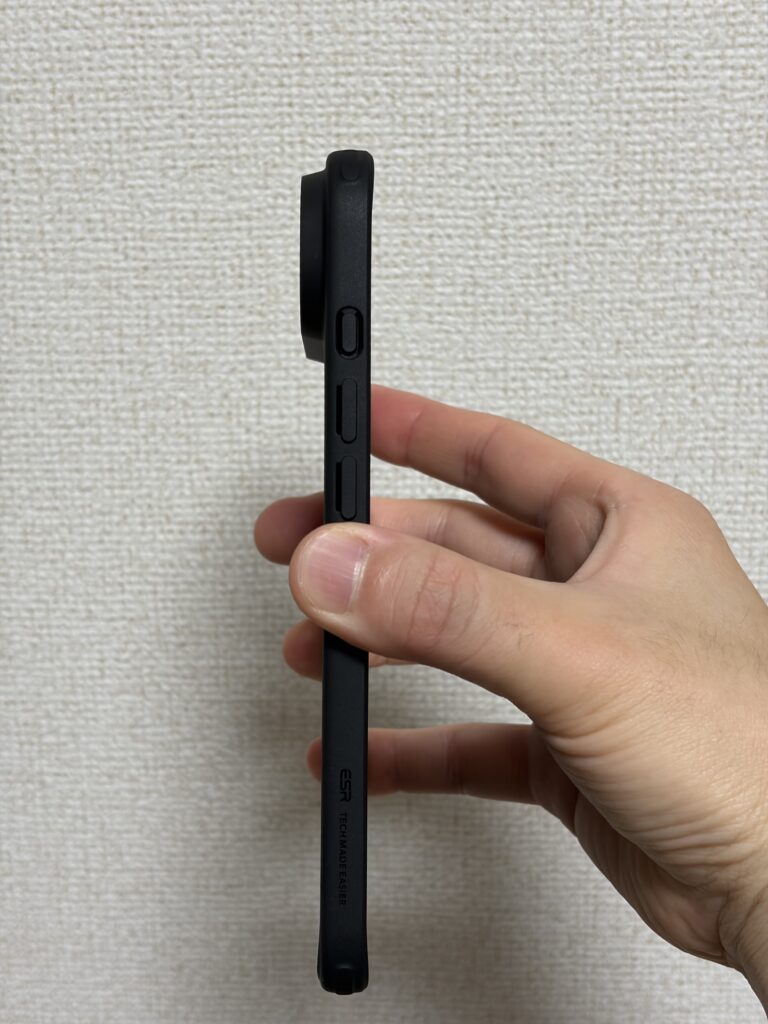 iPhone Air ケース付き側面