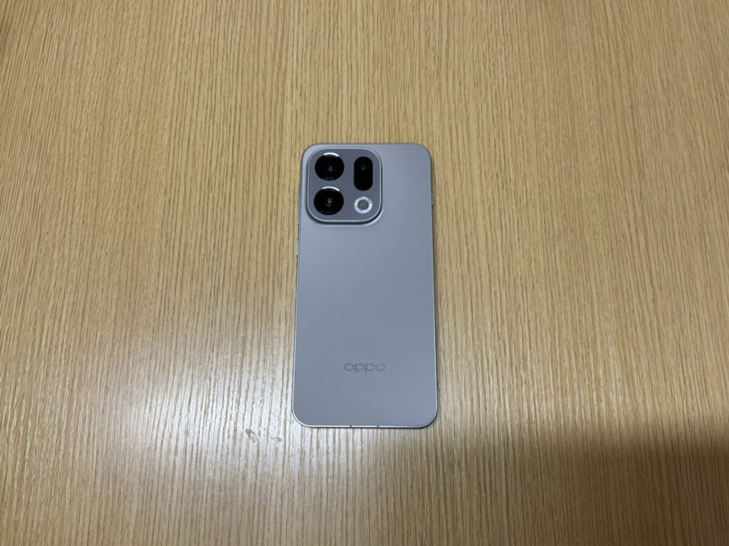Find X9 正面